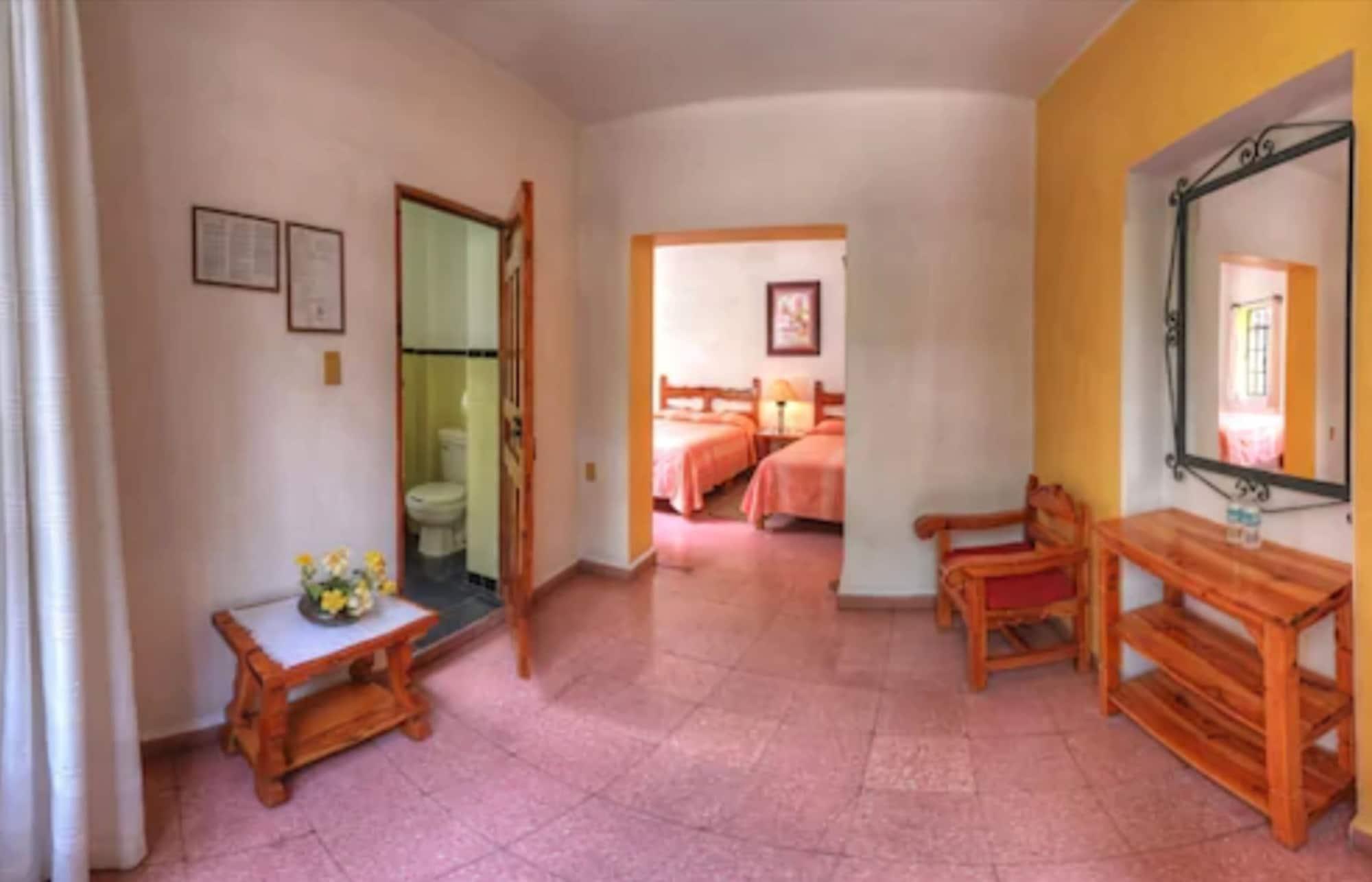 Hotel Posada San Javier Taxco Extérieur photo