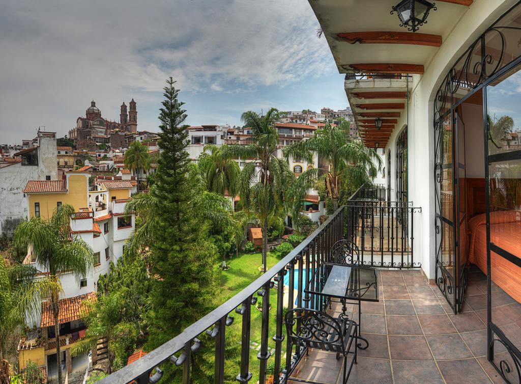Hotel Posada San Javier Taxco Extérieur photo